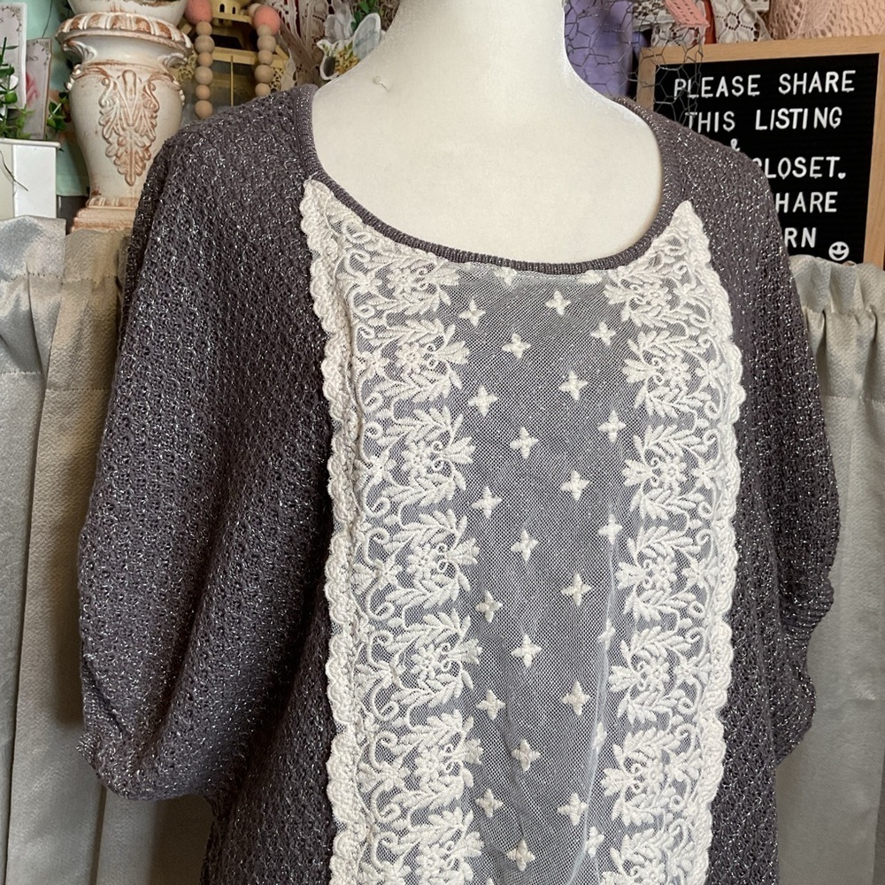 New Directions Gray and White Crew Neck Sweater with Geometric Design - Picture 3 of 10
